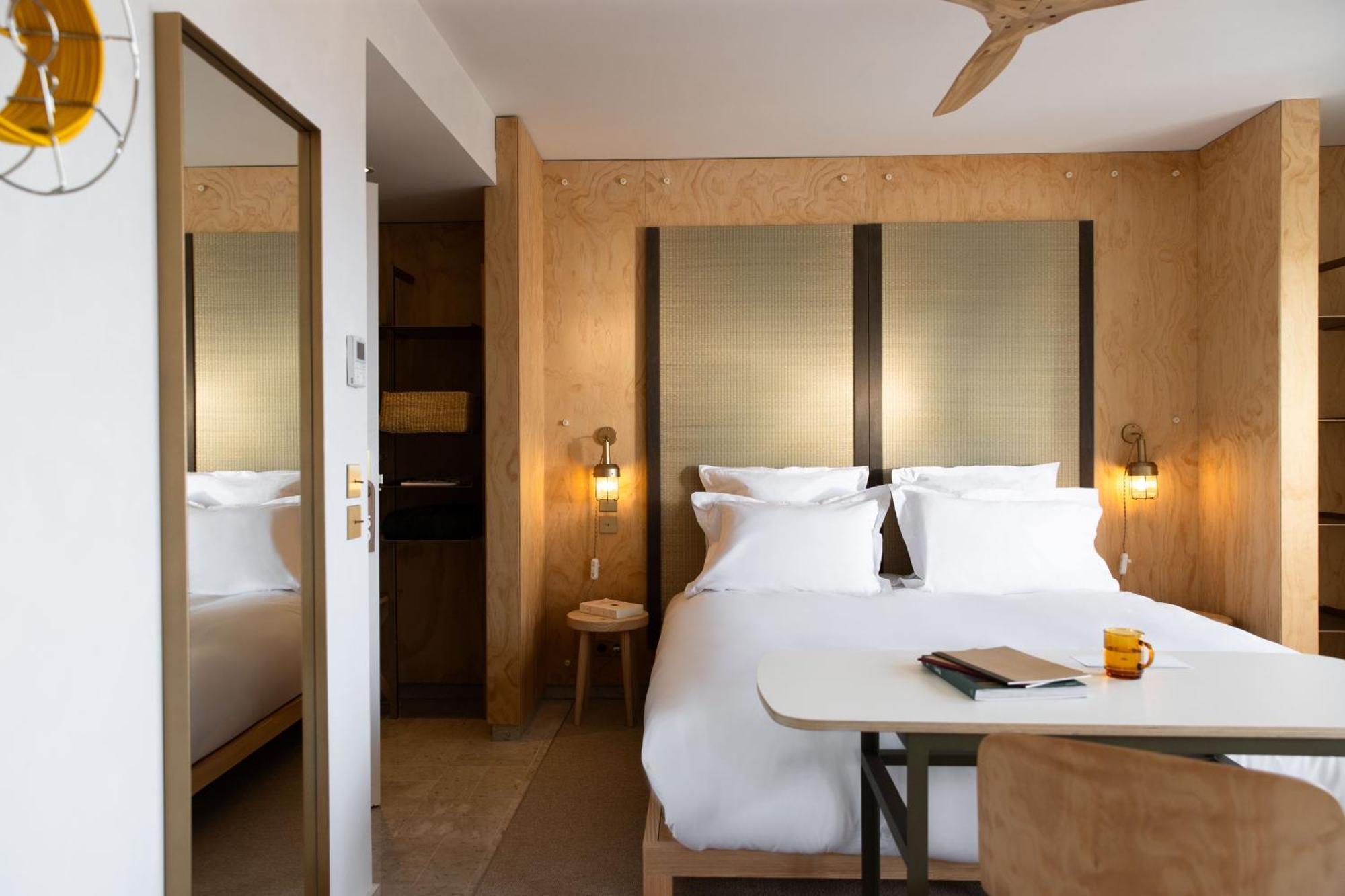 Mob Hotel Cannes Bagian luar foto