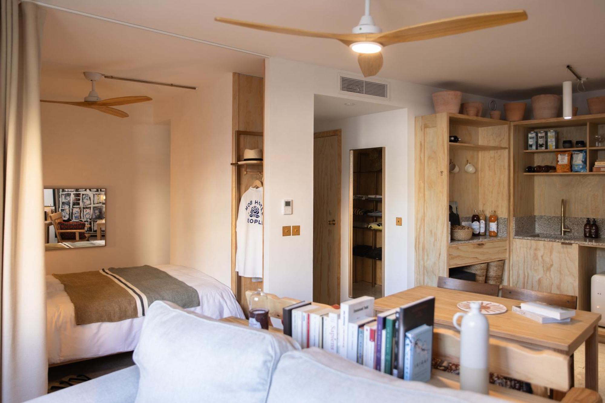 Mob Hotel Cannes Bagian luar foto